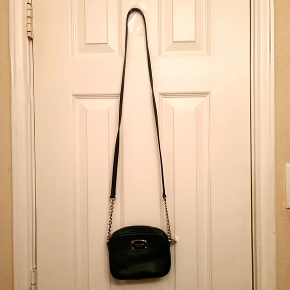Michael Kors Navy Blue Crossbody Bag with Silver Chain Strap - Picture 1 of 4